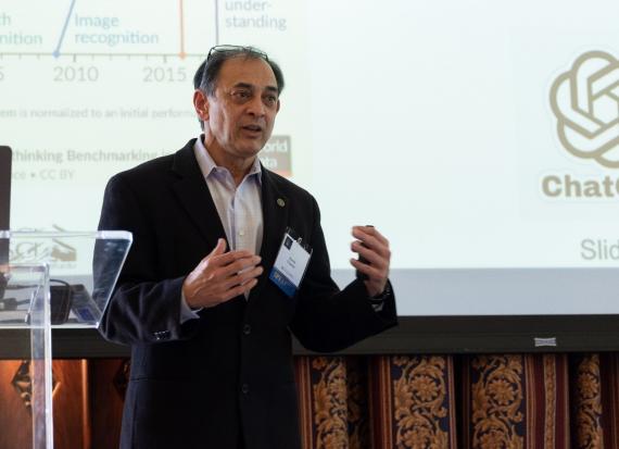    Manish Parashar, director of the Scientific Computing and Imaging Institute and Presidential Professor in the University of Utah's Kahlert School of Computing. Photo by Alan Klehr. 